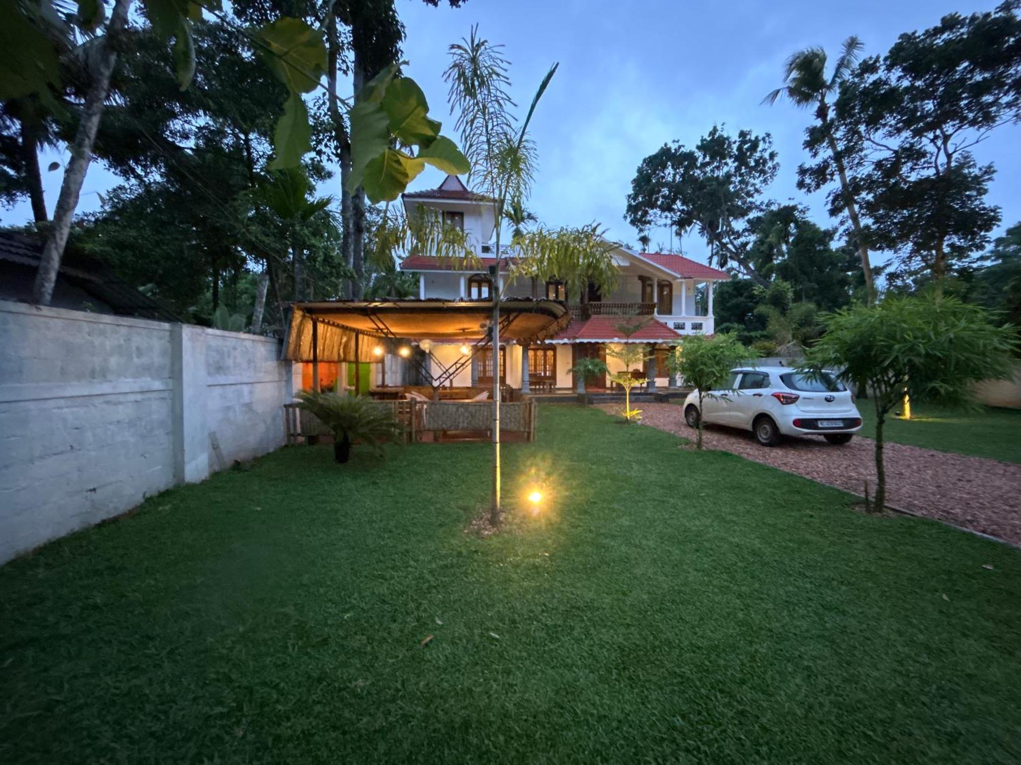 Marari Casa De Victoria Bed & Breakfast Alappuzha Ngoại thất bức ảnh