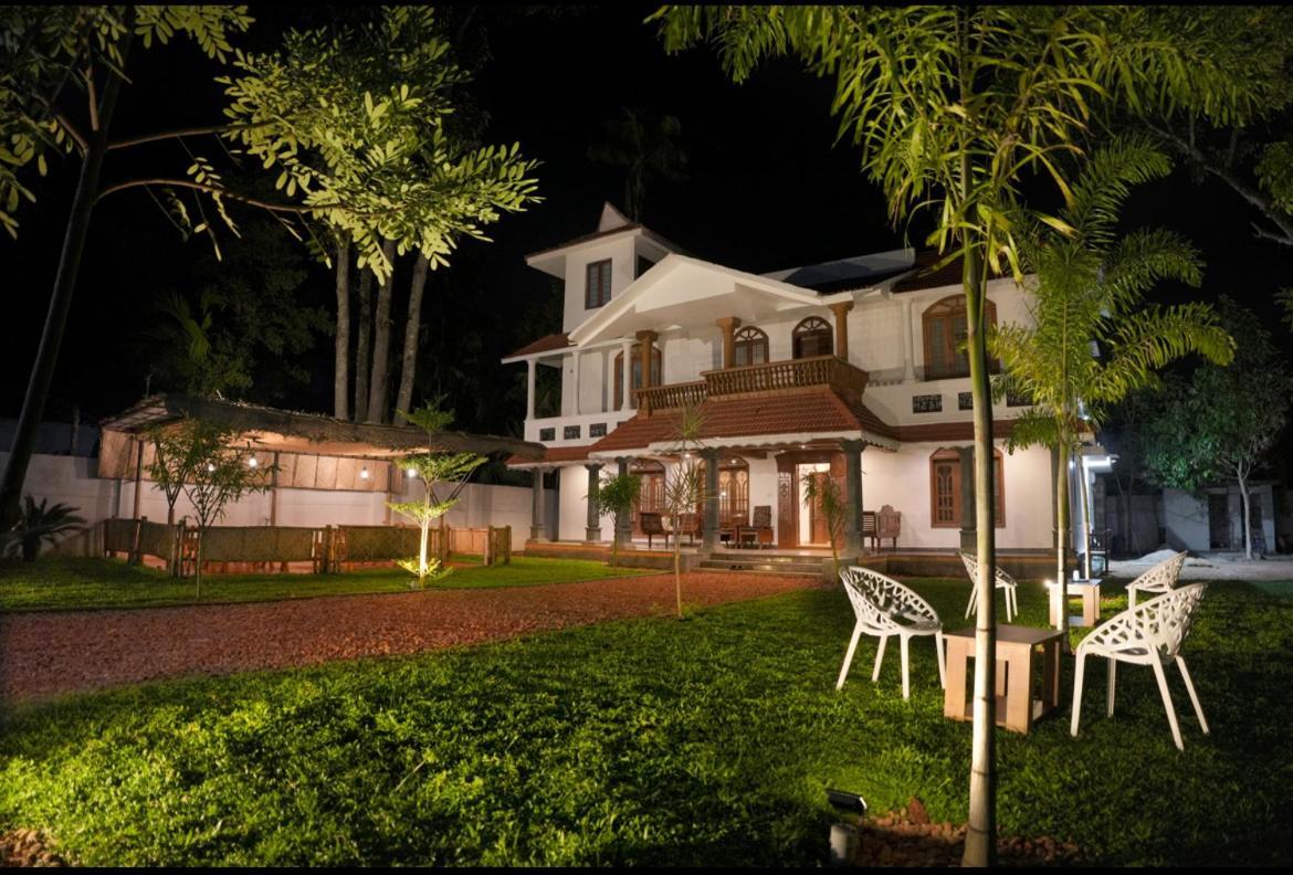 Marari Casa De Victoria Bed & Breakfast Alappuzha Ngoại thất bức ảnh